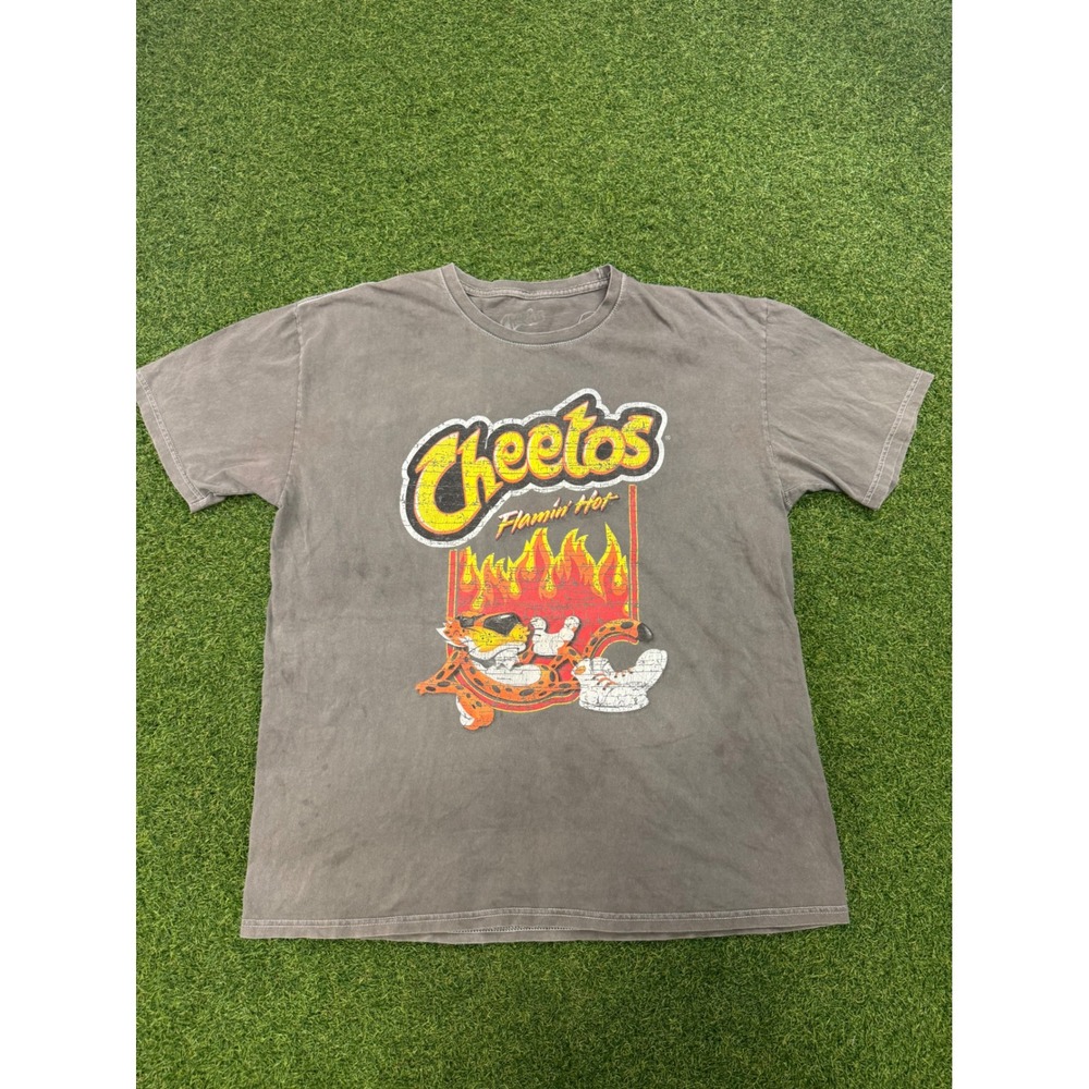Cheetos‎ Flamin Hot Chester Cheetah Graphic T-Shirt Gray Mens Large Distressed